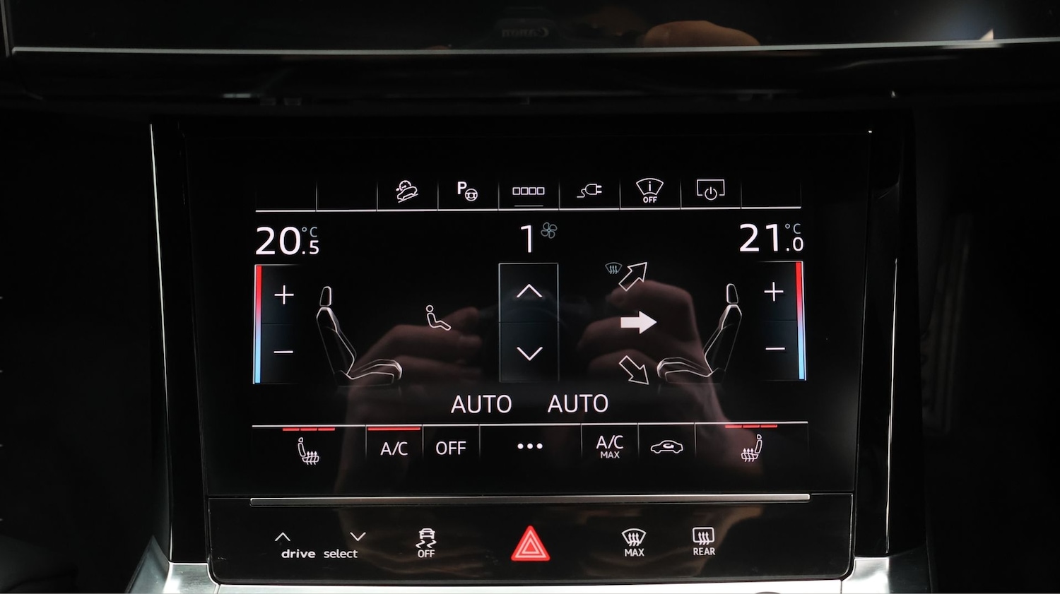 Used Audi Q8 2023 for sale - 78083893: Photo 12