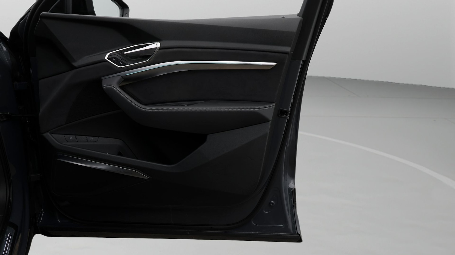 Used Audi Q8 2023 for sale - 78083893: Photo 15