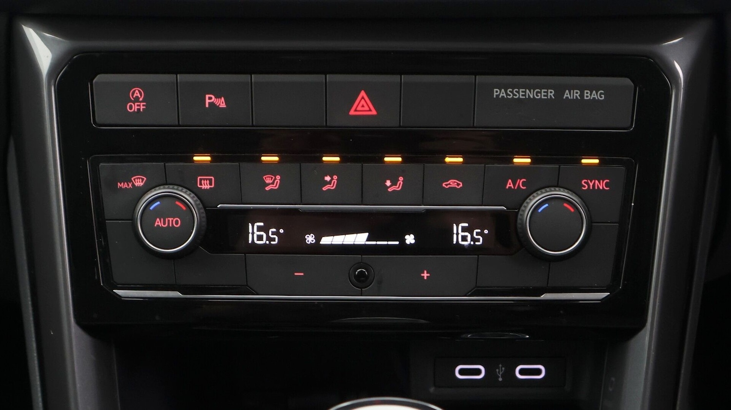 Used Volkswagen T-Cross 2020 for sale - 77308080: Photo 12