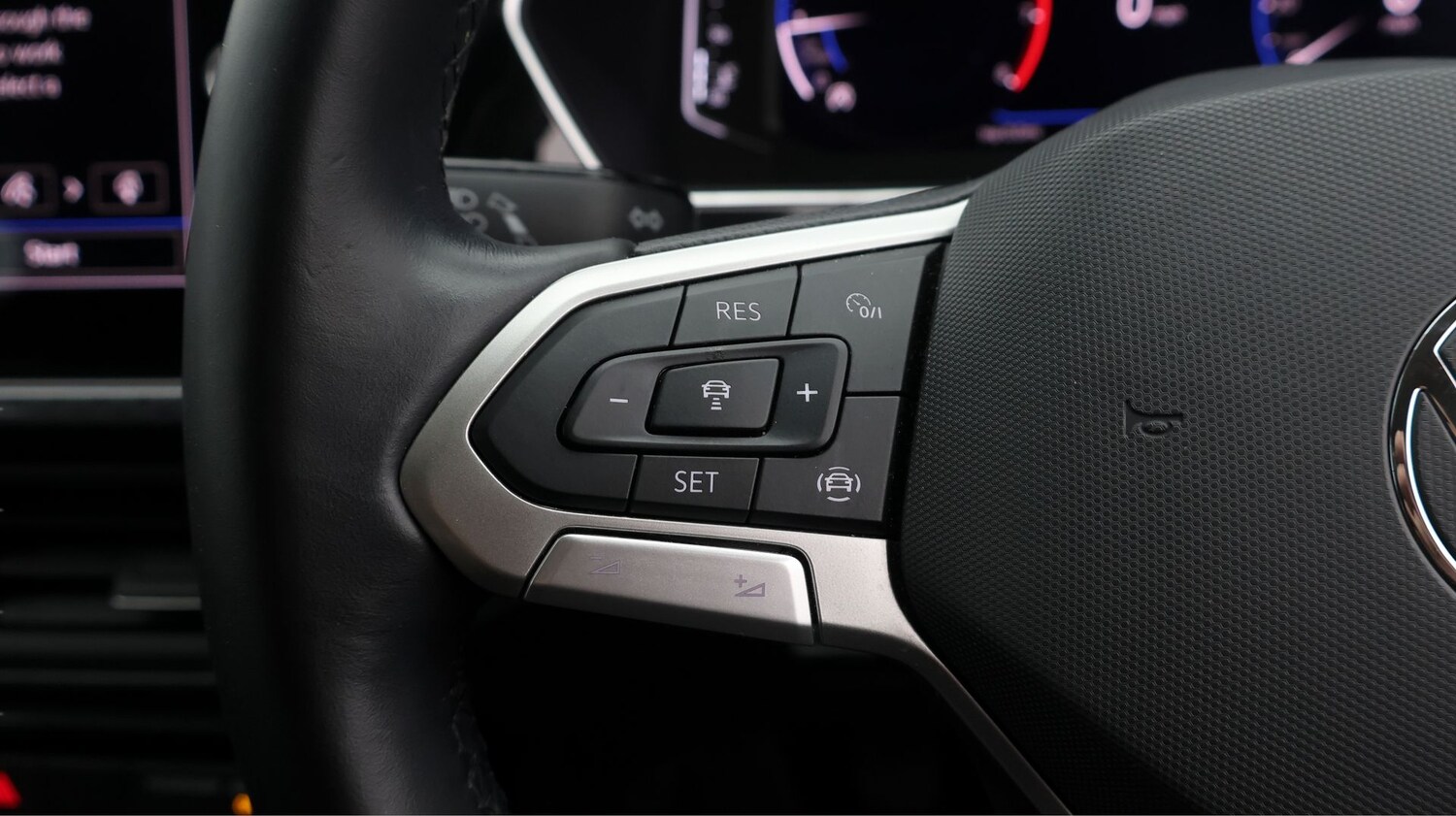 Used Volkswagen T-Cross 2020 for sale - 77308080: Photo 24