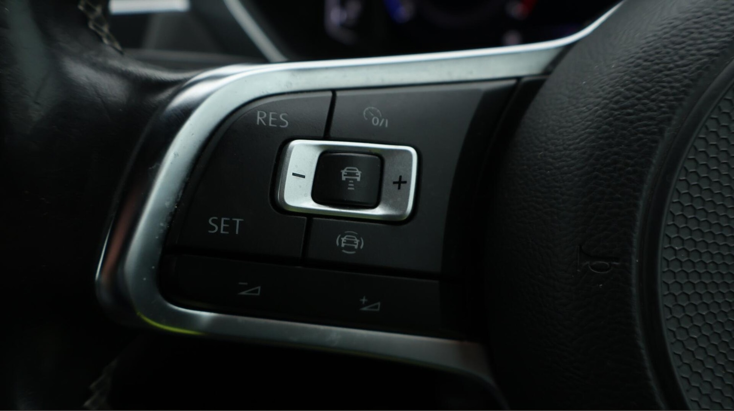 Used Volkswagen Tiguan 2020 for sale - 76457974: Photo 24