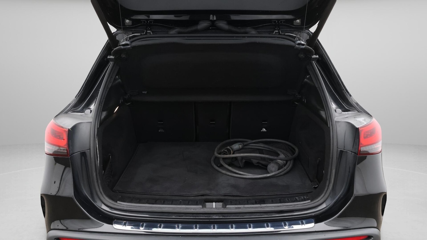 Used Mercedes-Benz EQA 2022 for sale - 76359902: Photo 18