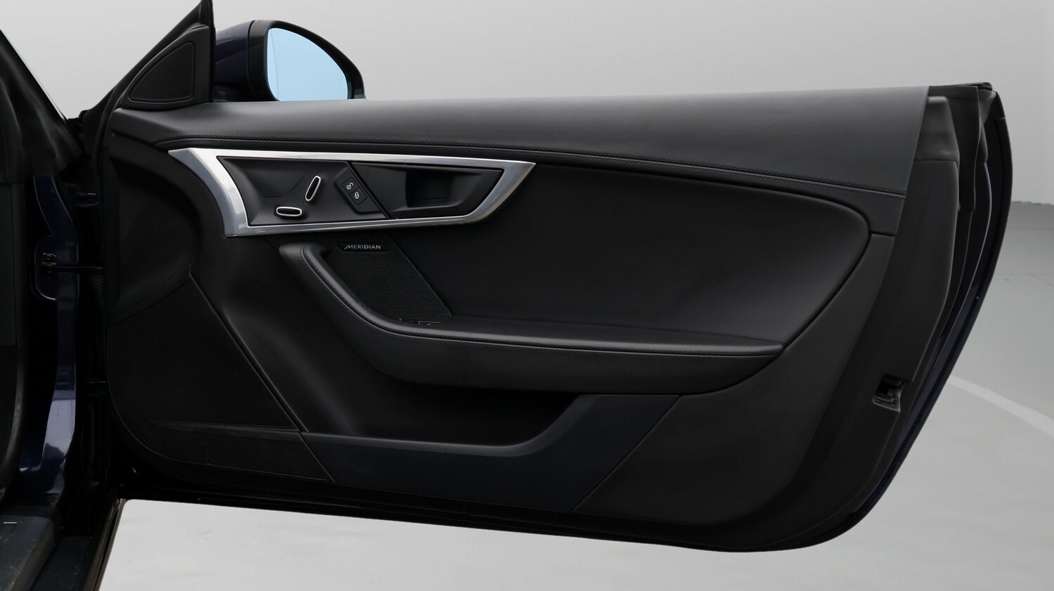 Used Jaguar F-Type 2019 for sale - 77900911: Photo 15