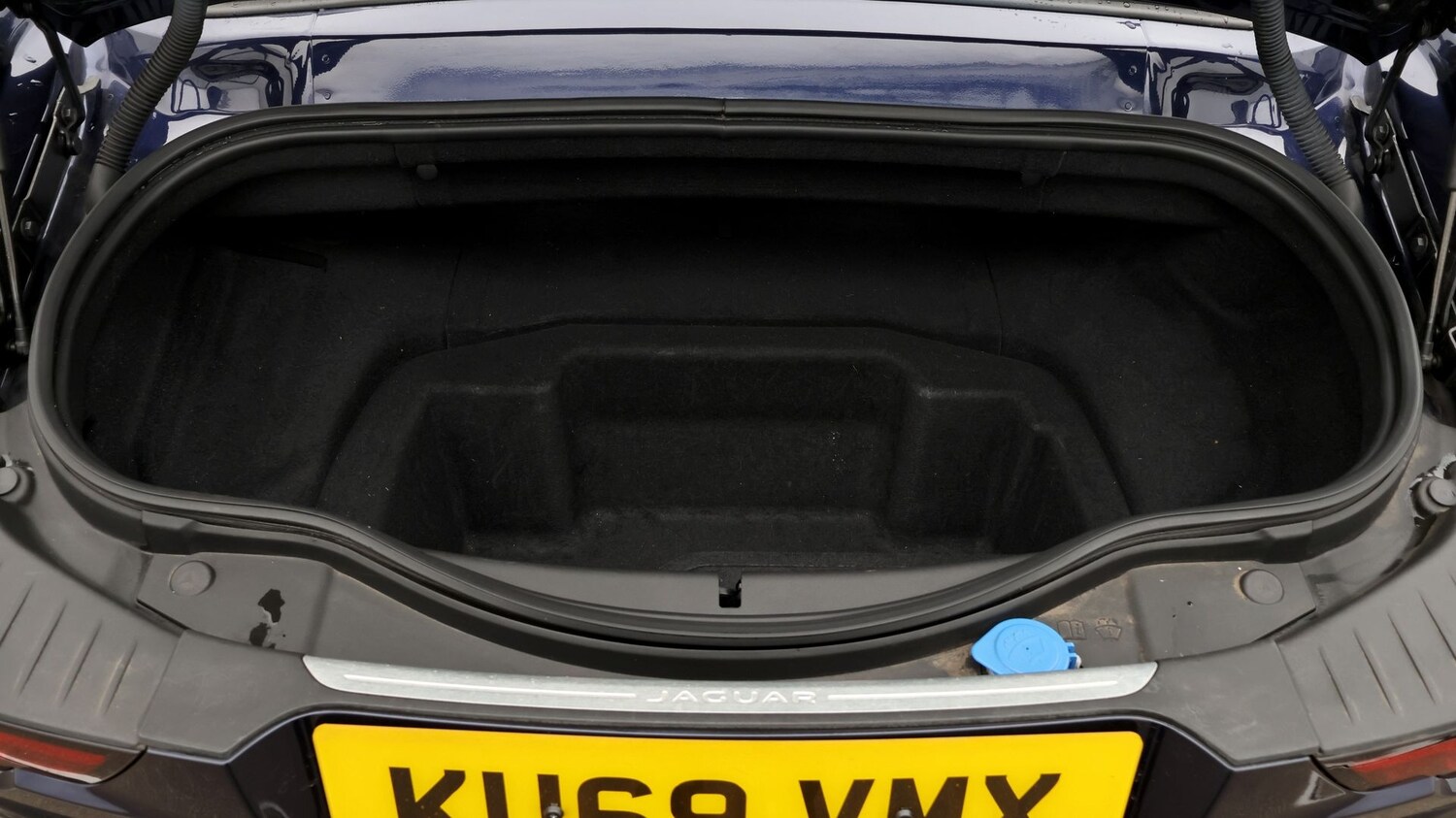 Used Jaguar F-Type 2019 for sale - 77900911: Photo 17