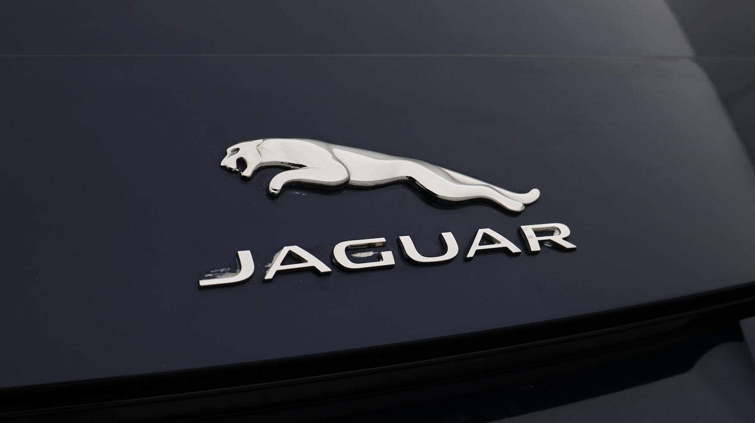 Used Jaguar F-Type 2019 for sale - 77900911: Photo 27