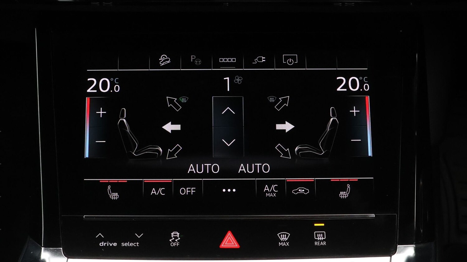 Used Audi e-tron 2023 for sale - 77616267: Photo 12