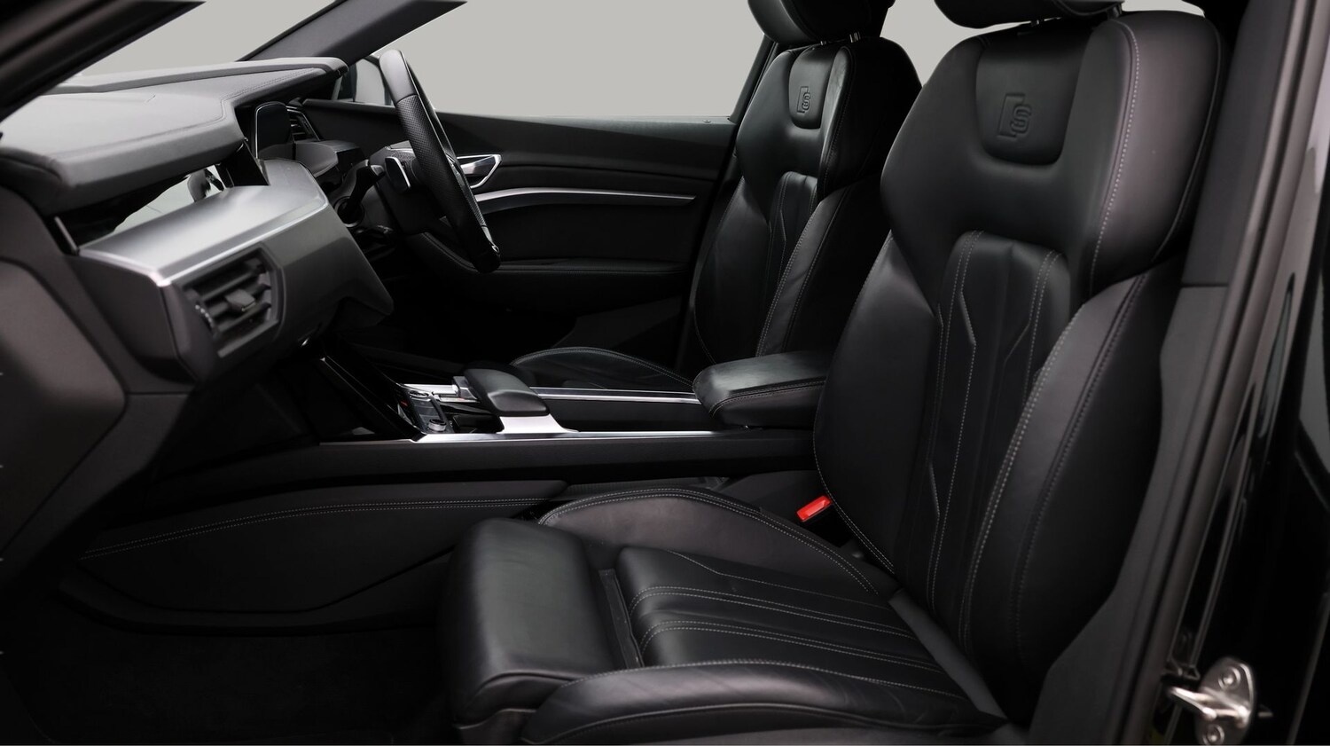 Used Audi e-tron 2023 for sale - 77616267: Photo 14