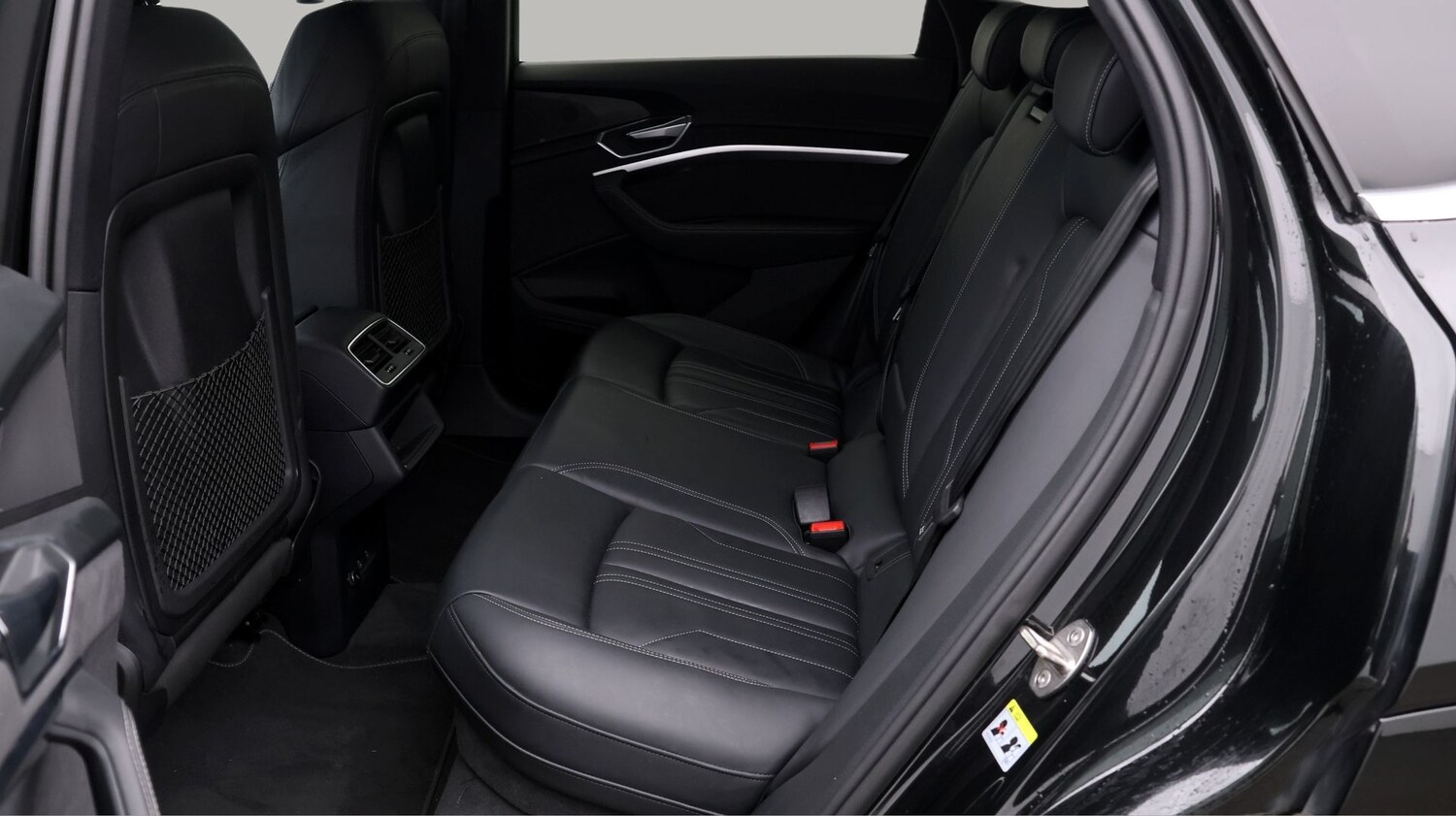 Used Audi e-tron 2023 for sale - 77616267: Photo 16