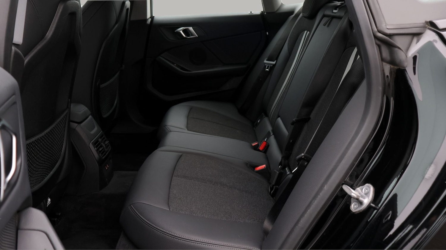 Used BMW 2 Series 2023 for sale - 77931429: Photo 16