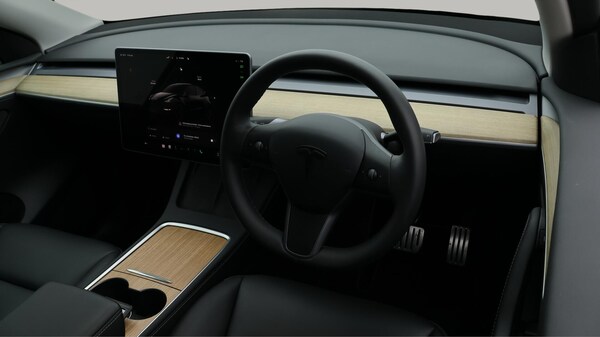 Used Tesla Model Y 2023 for sale - 76295496: Photo 10