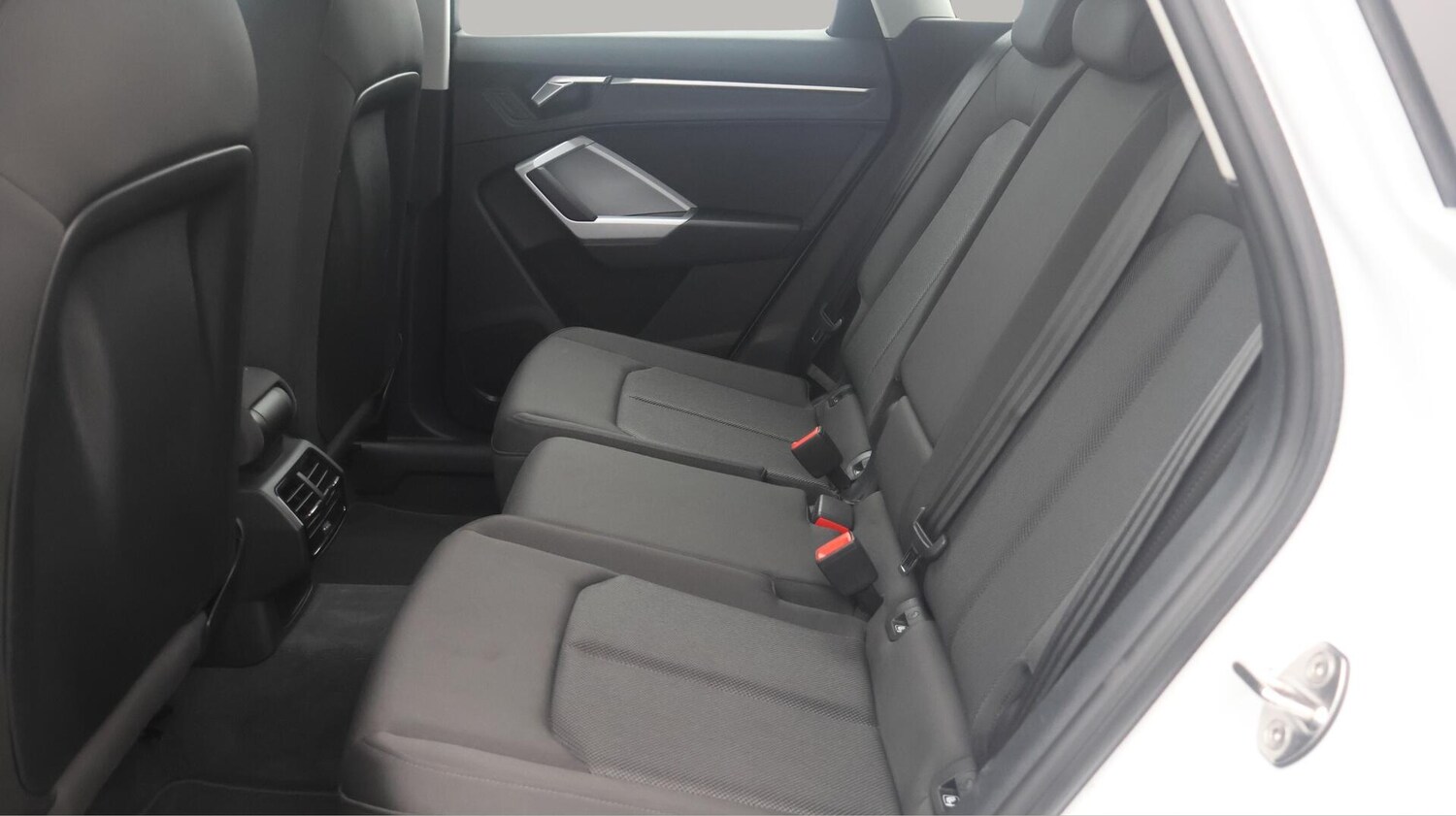 Used Audi Q3 2021 for sale - 76270192: Photo 17