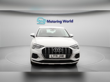 Used Audi Q3 2021 for sale - 76270192: Photo 3