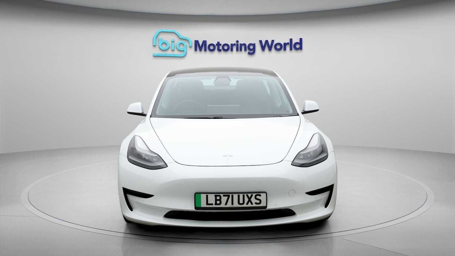 Used Tesla Model 3 for sale - 77181838: Photo 2