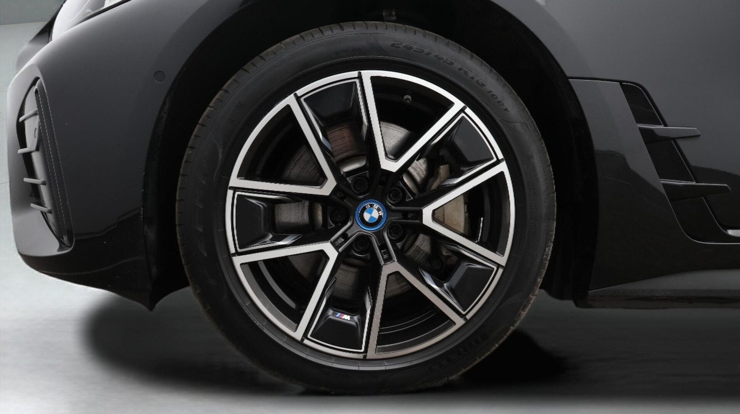 Used BMW i4 2022 for sale - 76409031: Photo 19