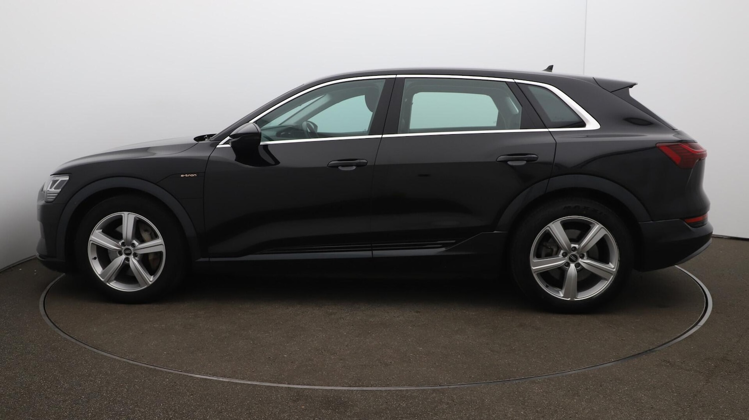 Used Audi e-tron 2021 for sale - 76109018: Photo 65