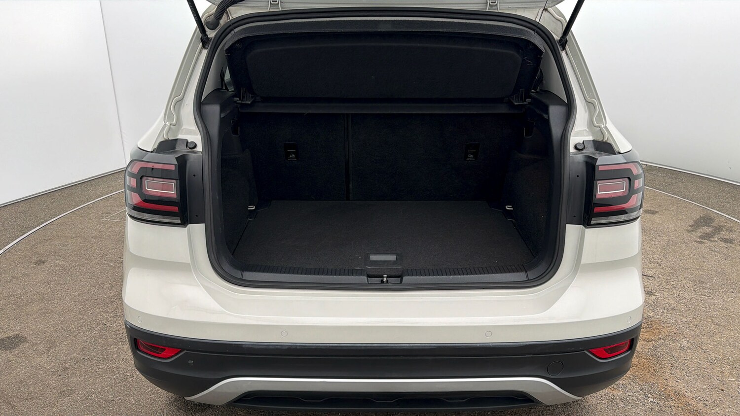 Used Volkswagen T-Cross 2021 for sale - 77951164: Photo 16