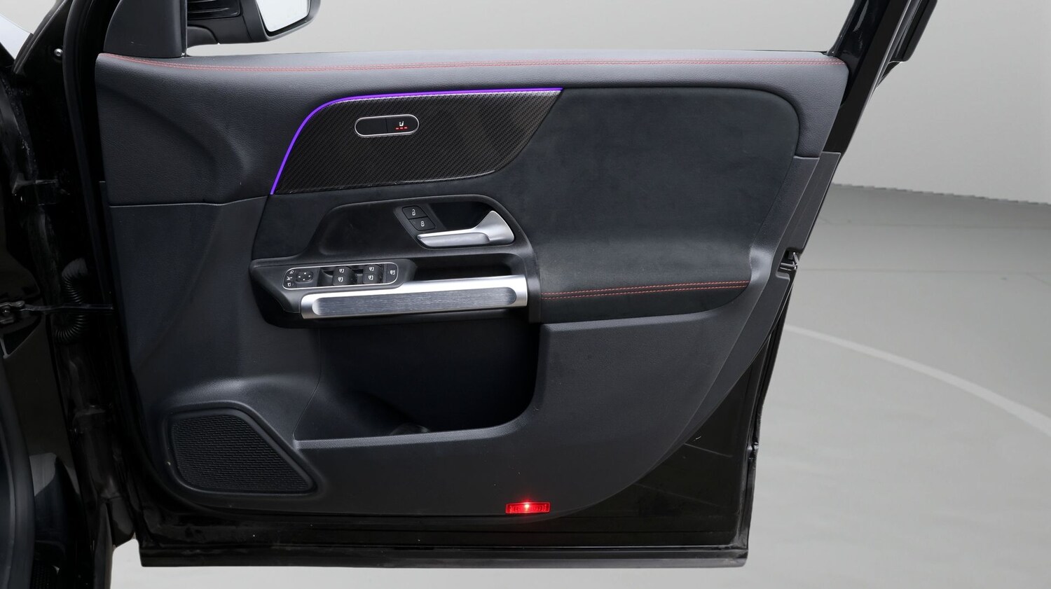 Used Mercedes-Benz GLB 2023 for sale - 77247517: Photo 15