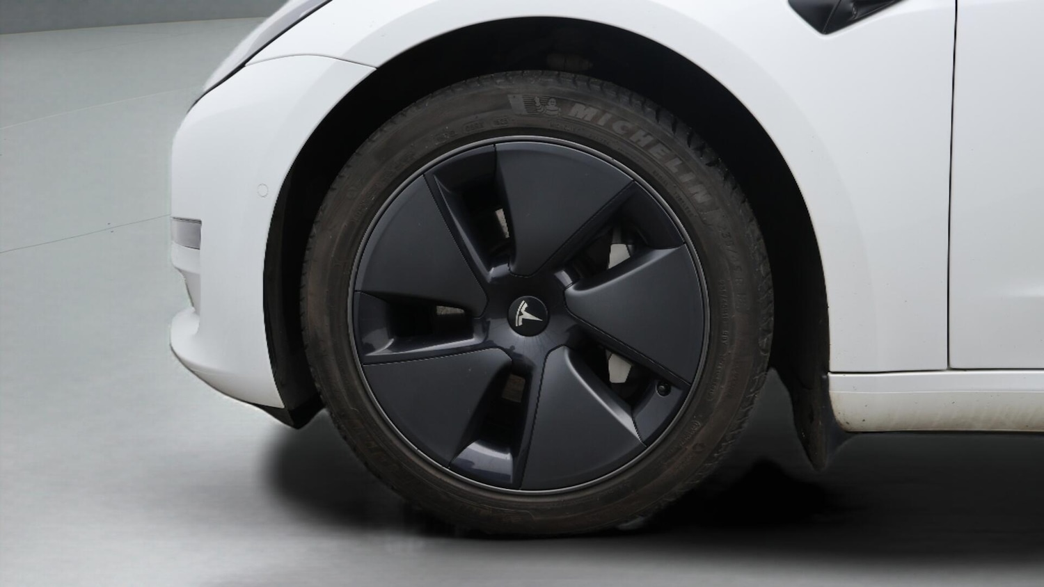 Used Tesla Model 3 2021 for sale - 76189348: Photo 19