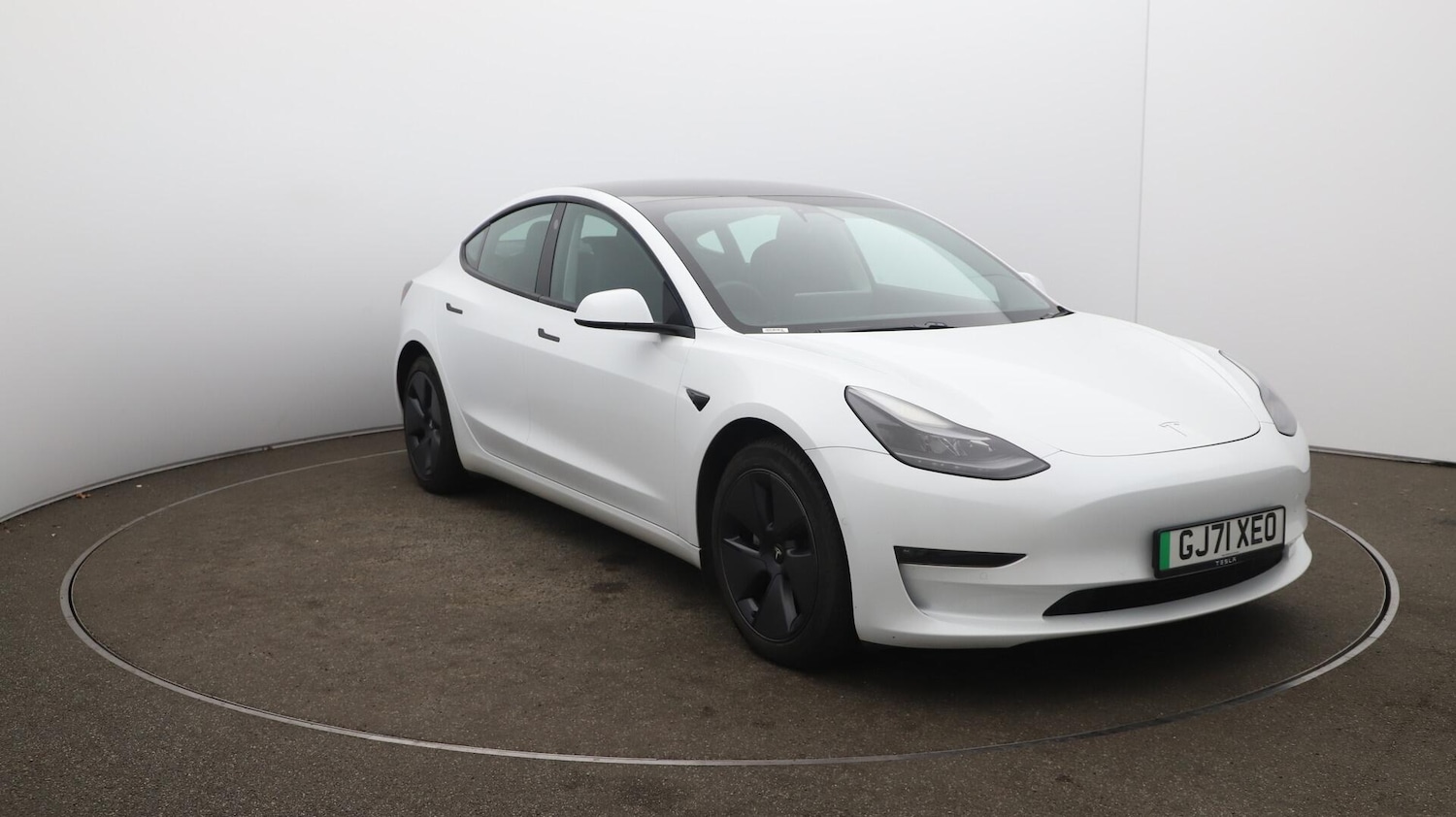 Used Tesla Model 3 2021 for sale - 76189348: Photo 44