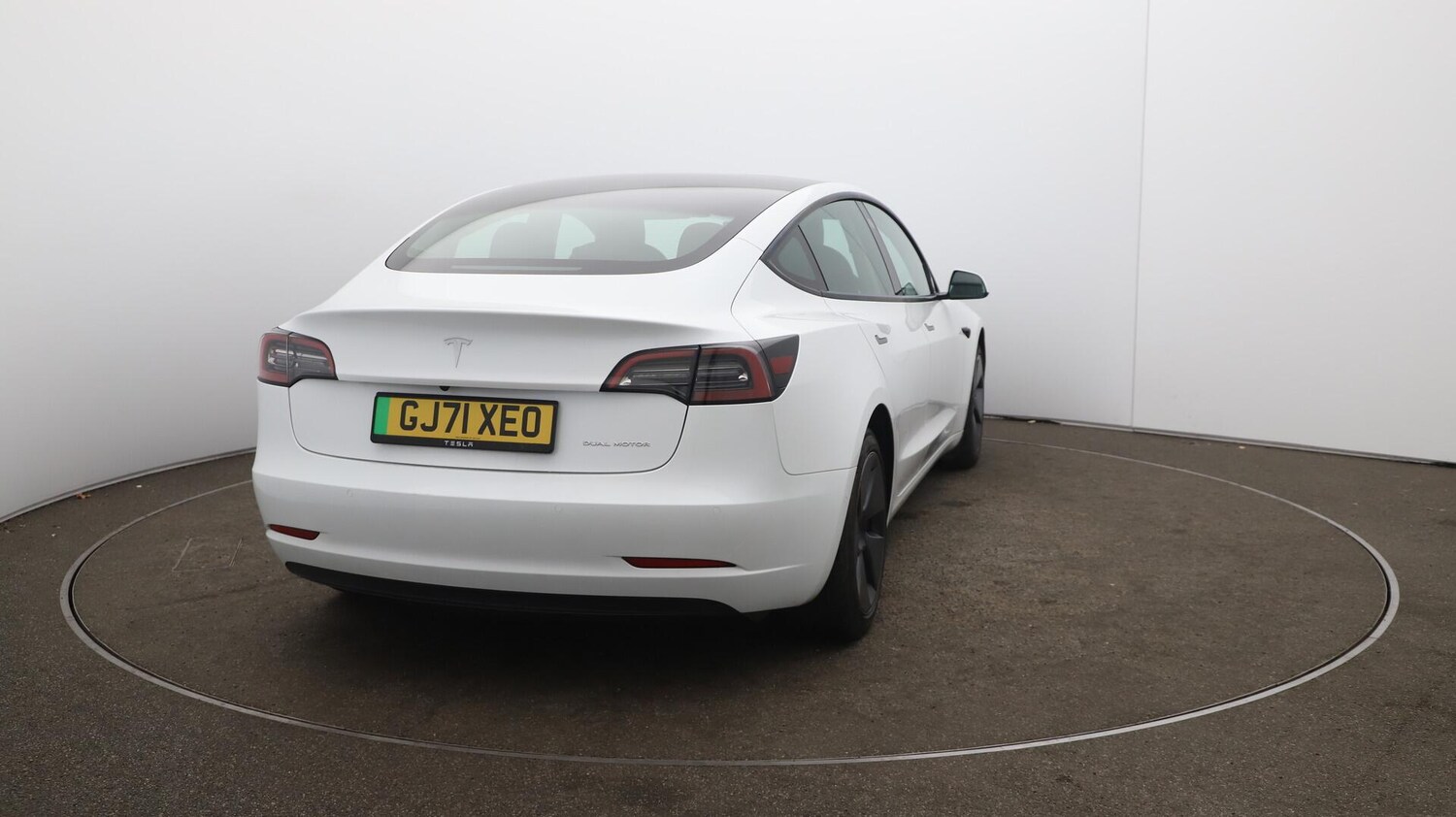Used Tesla Model 3 2021 for sale - 76189348: Photo 57