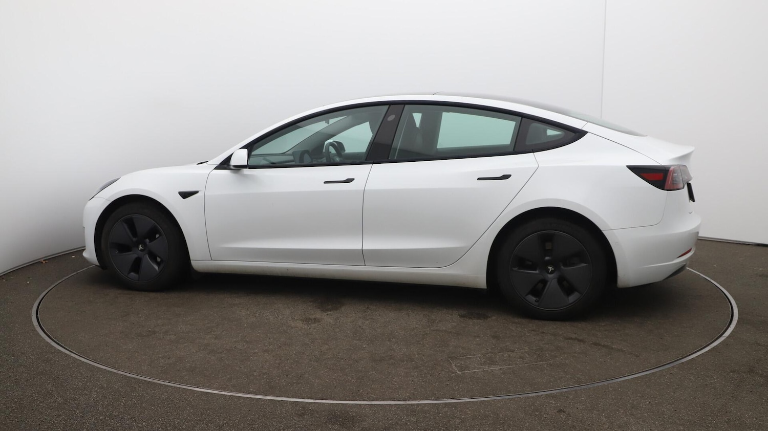 Used Tesla Model 3 2021 for sale - 76189348: Photo 59