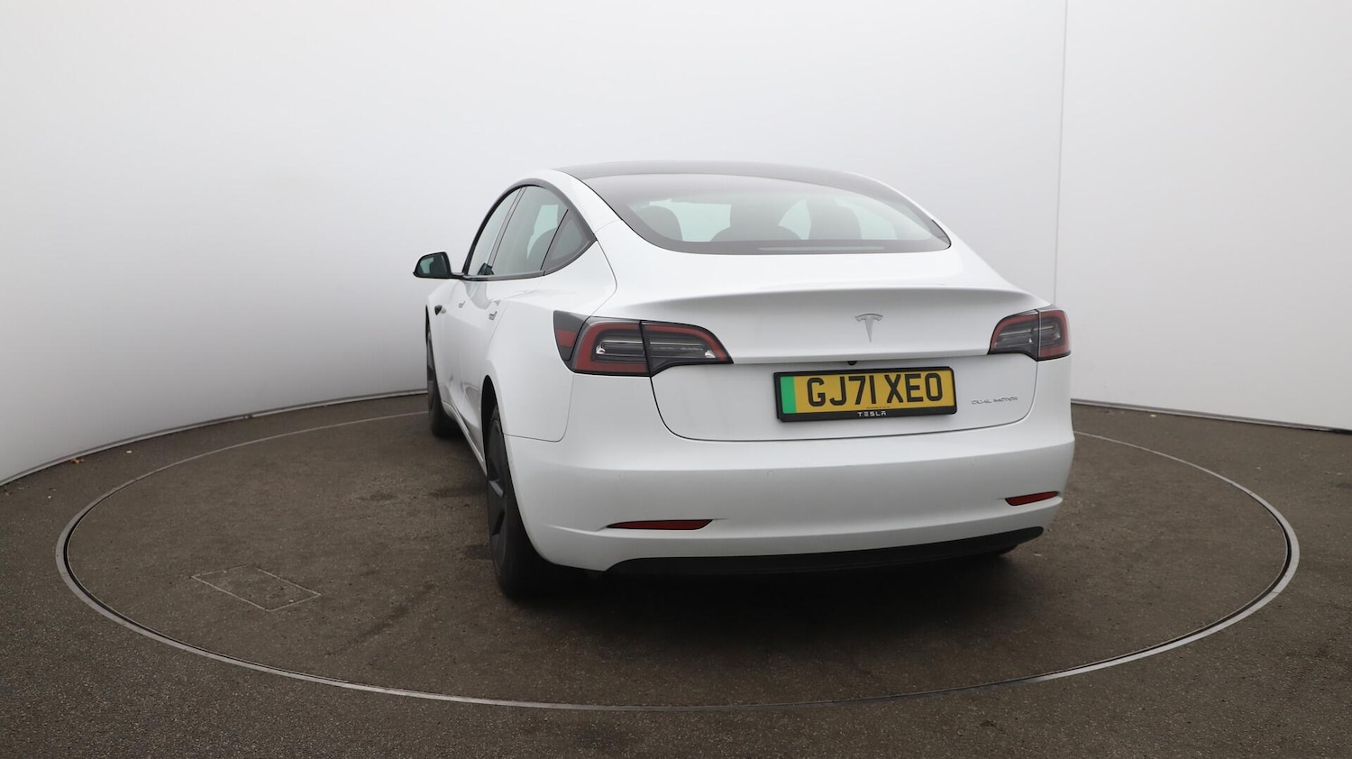 Used Tesla Model 3 2021 for sale - 76189348: Photo 61