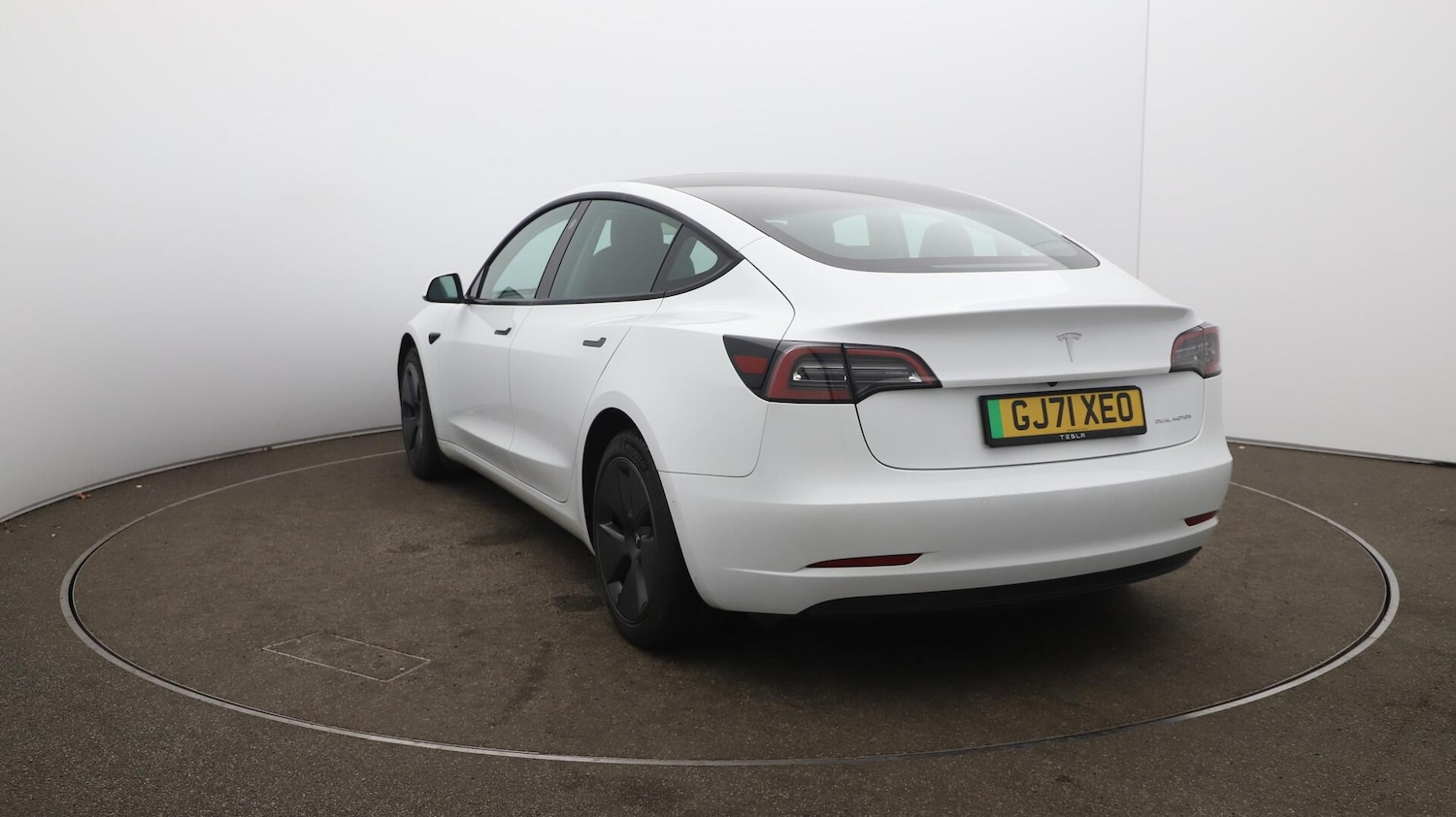 Used Tesla Model 3 2021 for sale - 76189348: Photo 62