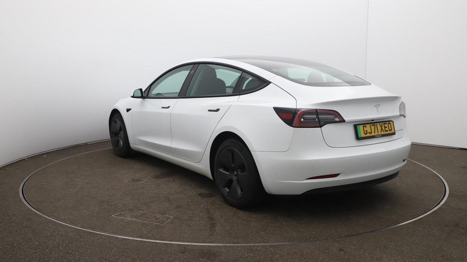 Used Tesla Model 3 2021 for sale - 76189348: Photo 63