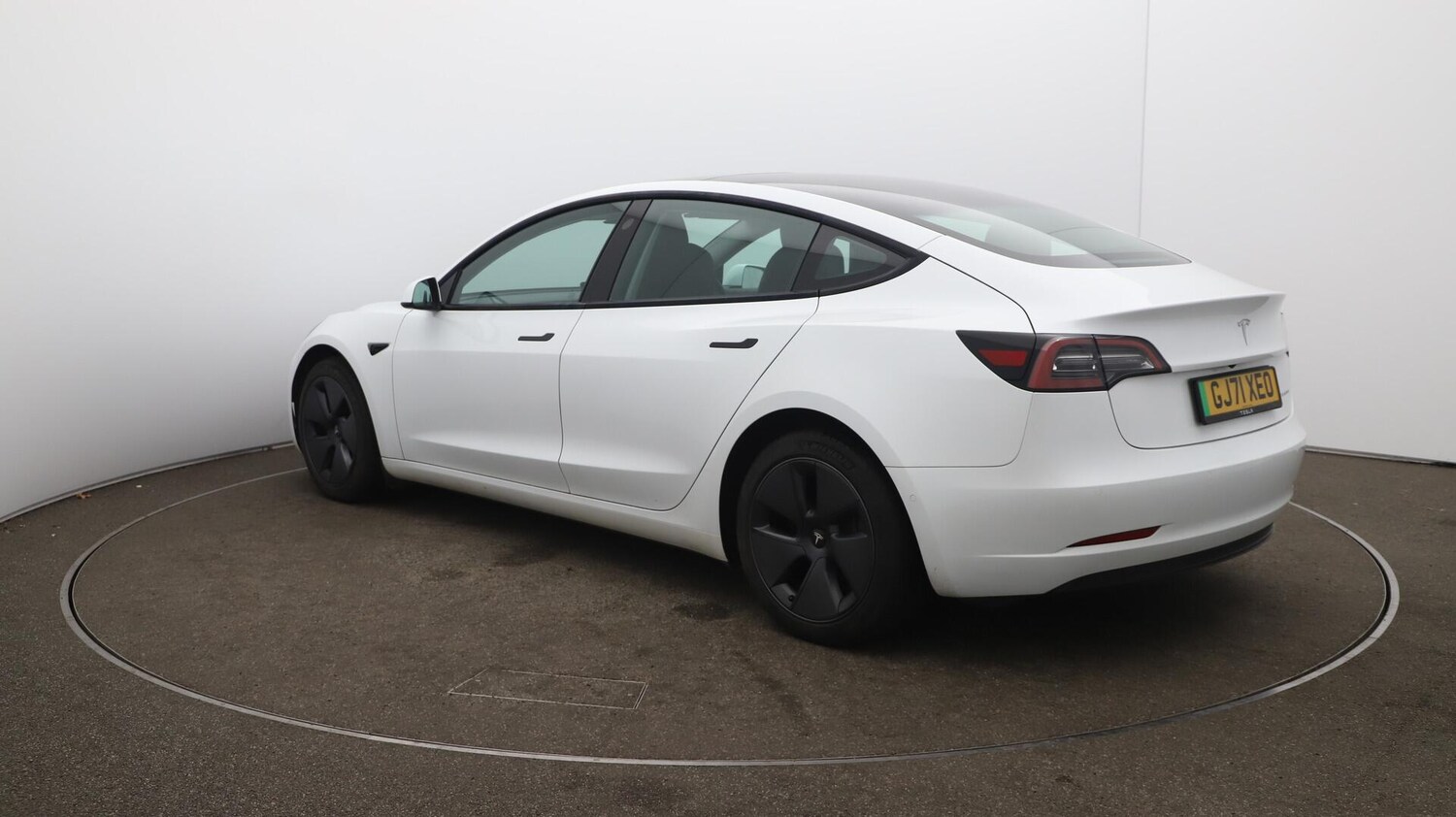 Used Tesla Model 3 2021 for sale - 76189348: Photo 64