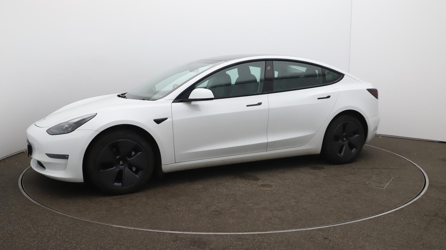 Used Tesla Model 3 2021 for sale - 76189348: Photo 68