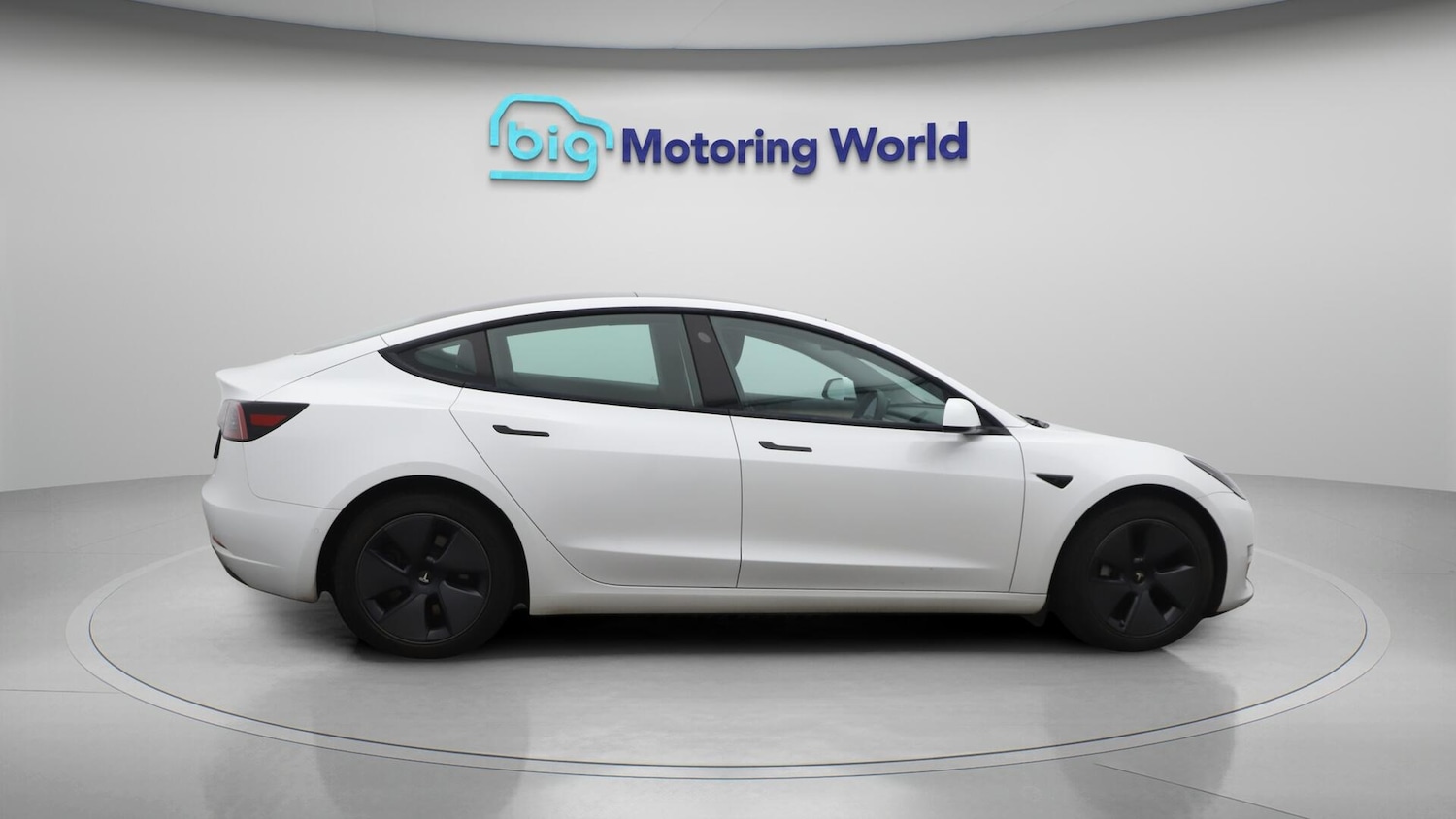 Used Tesla Model 3 2021 for sale - 76189348: Photo 9