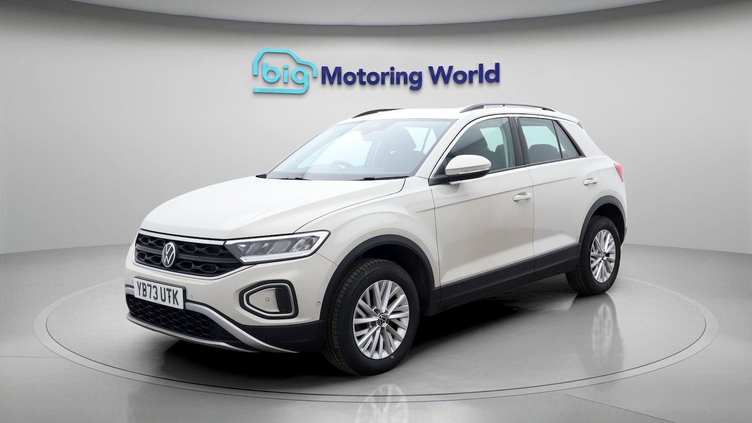 Used Volkswagen T-Roc 2024 for sale - 77355053: Photo 3