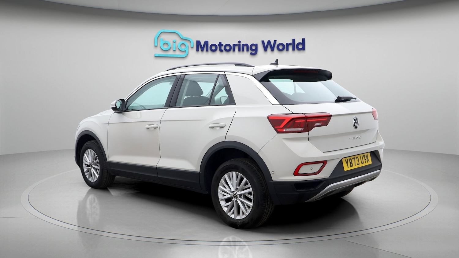 Used Volkswagen T-Roc 2024 for sale - 77355053: Photo 5