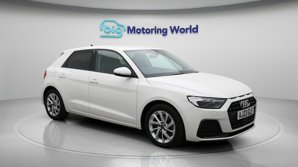 Used Audi A1 2023 for sale - 76259731: Photo 2