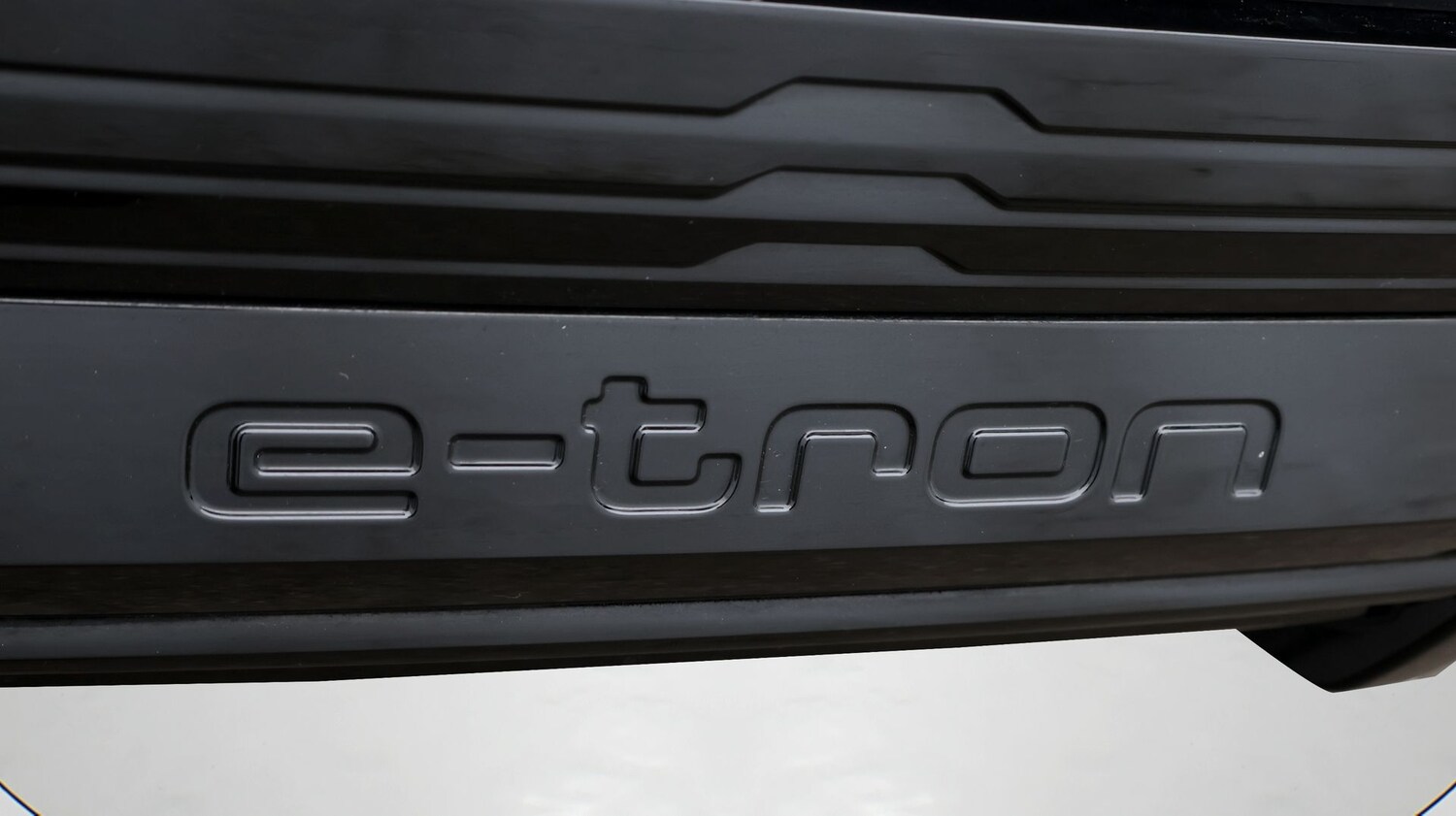 Used Audi Q8 2023 for sale - 77931440: Photo 22