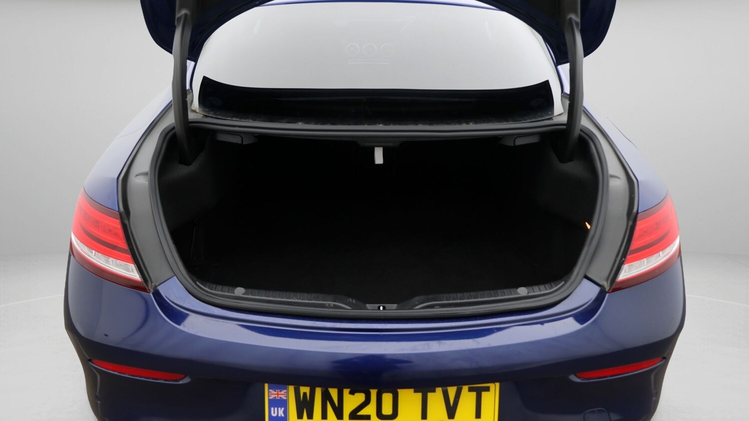 Used Mercedes-Benz C Class 2020 for sale - 77579473: Photo 17