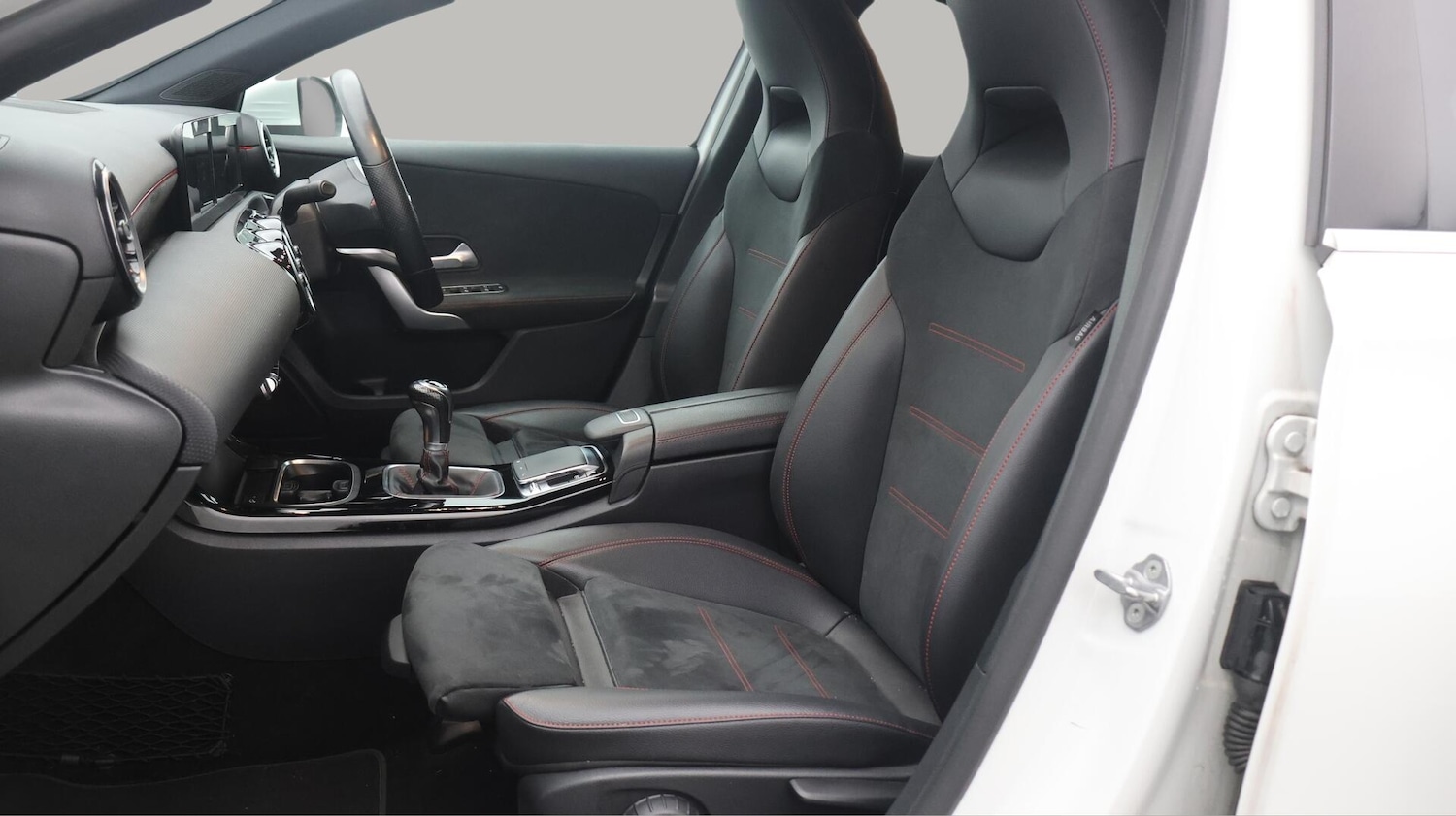 Used Mercedes-Benz A-Class 2020 for sale - 76336067: Photo 15