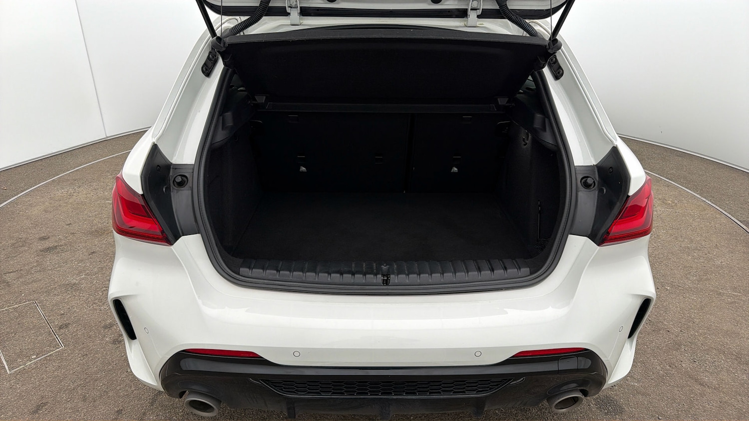 Used BMW 1 Series 2023 for sale - 78080467: Photo 16