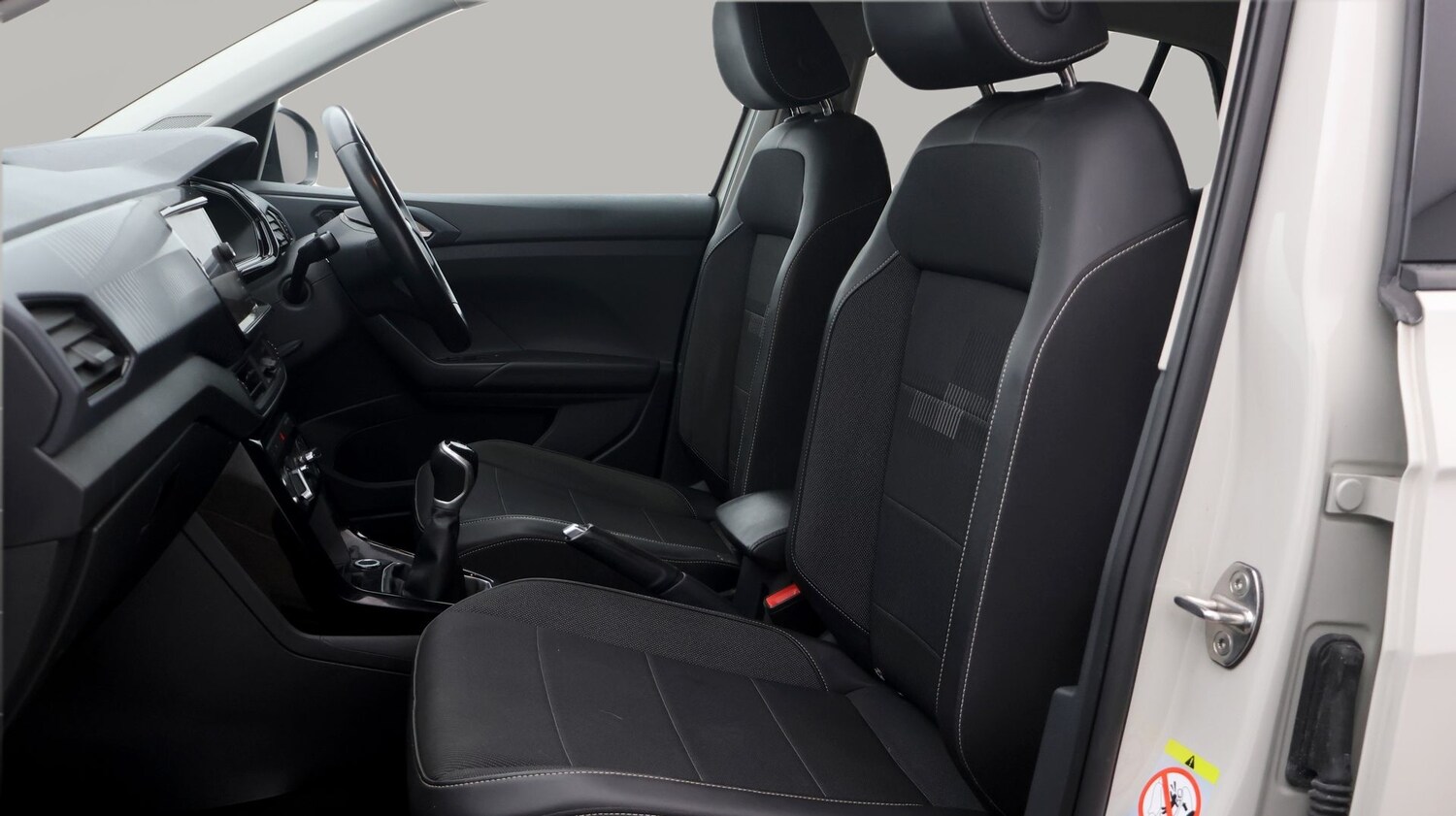 Used Volkswagen T-Cross 2022 for sale - 77336367: Photo 14