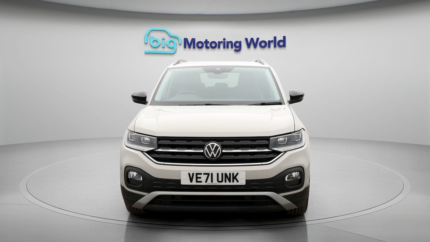 Used Volkswagen T-Cross 2022 for sale - 77336367: Photo 2