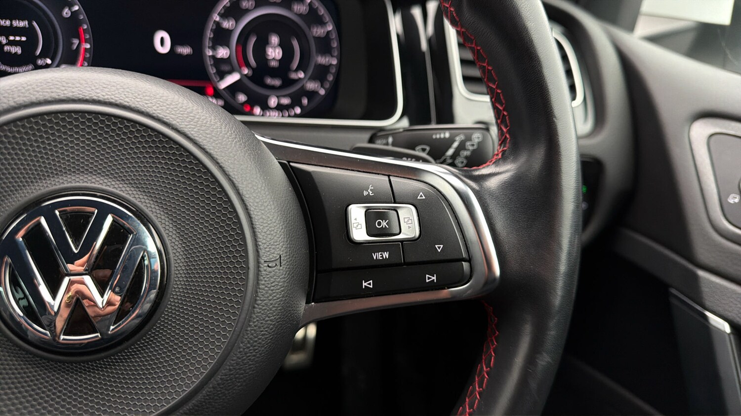 Used Volkswagen Golf for sale - 77963026: Photo 25