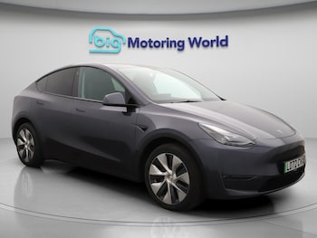 Tesla - Model Y