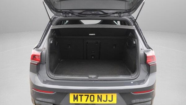 Used Volkswagen Golf 2020 for sale - 76002490: Photo 18