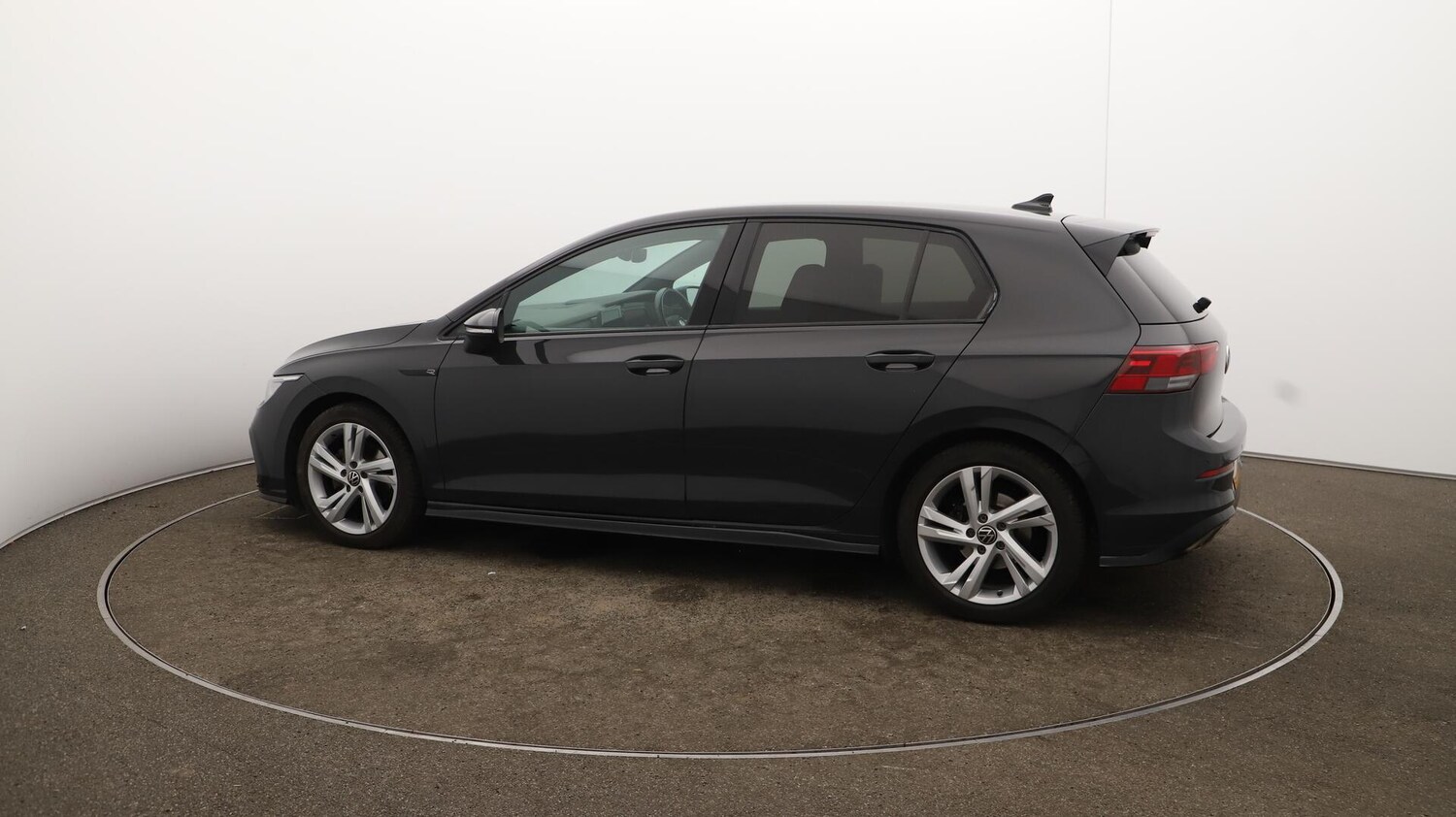 Used Volkswagen Golf 2020 for sale - 76002490: Photo 48