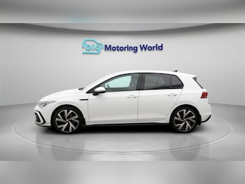 Used Volkswagen Golf 2024 for sale - 77618547: Photo