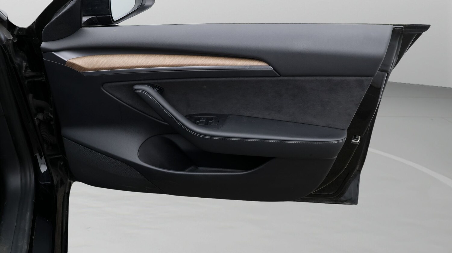 Used Tesla Model 3 2021 for sale - 77475120: Photo 15