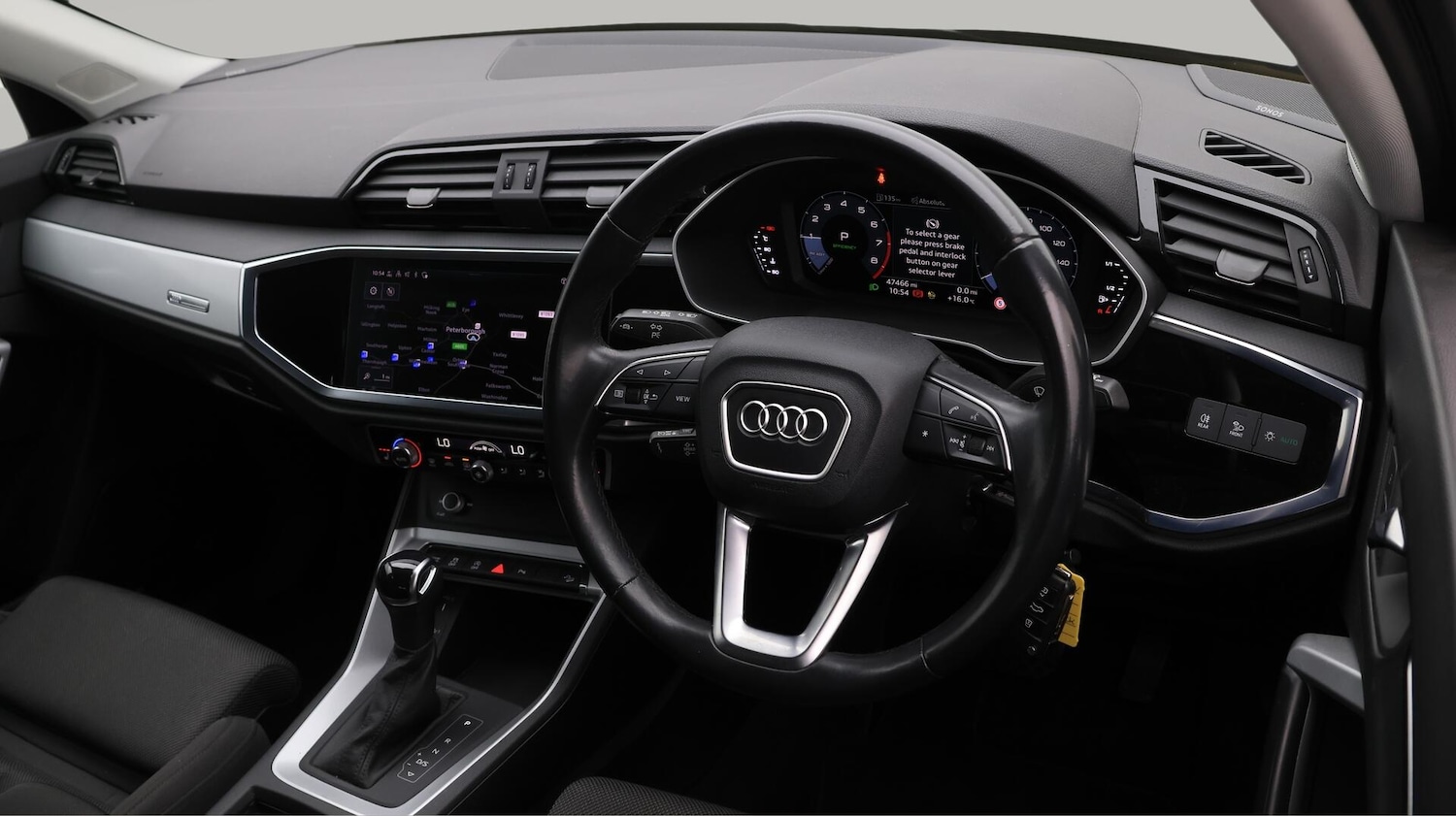 Used Audi Q3 for sale - 76512618: Photo 10