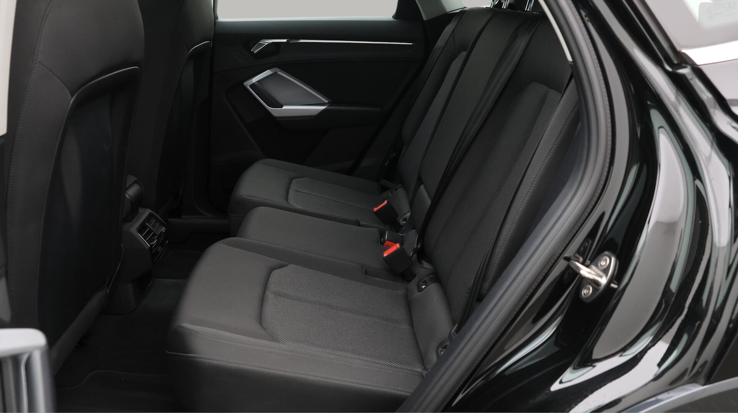 Used Audi Q3 for sale - 76512618: Photo 17