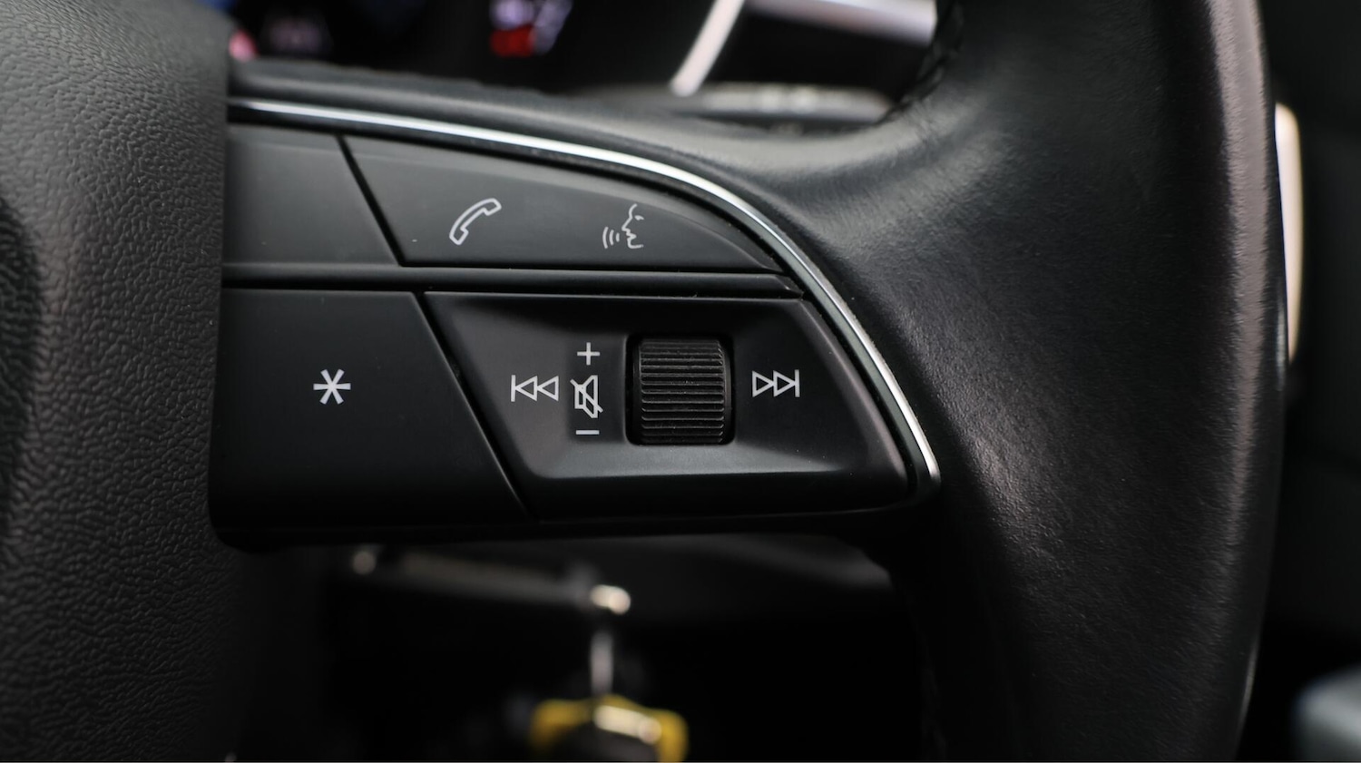 Used Audi Q3 for sale - 76512618: Photo 22