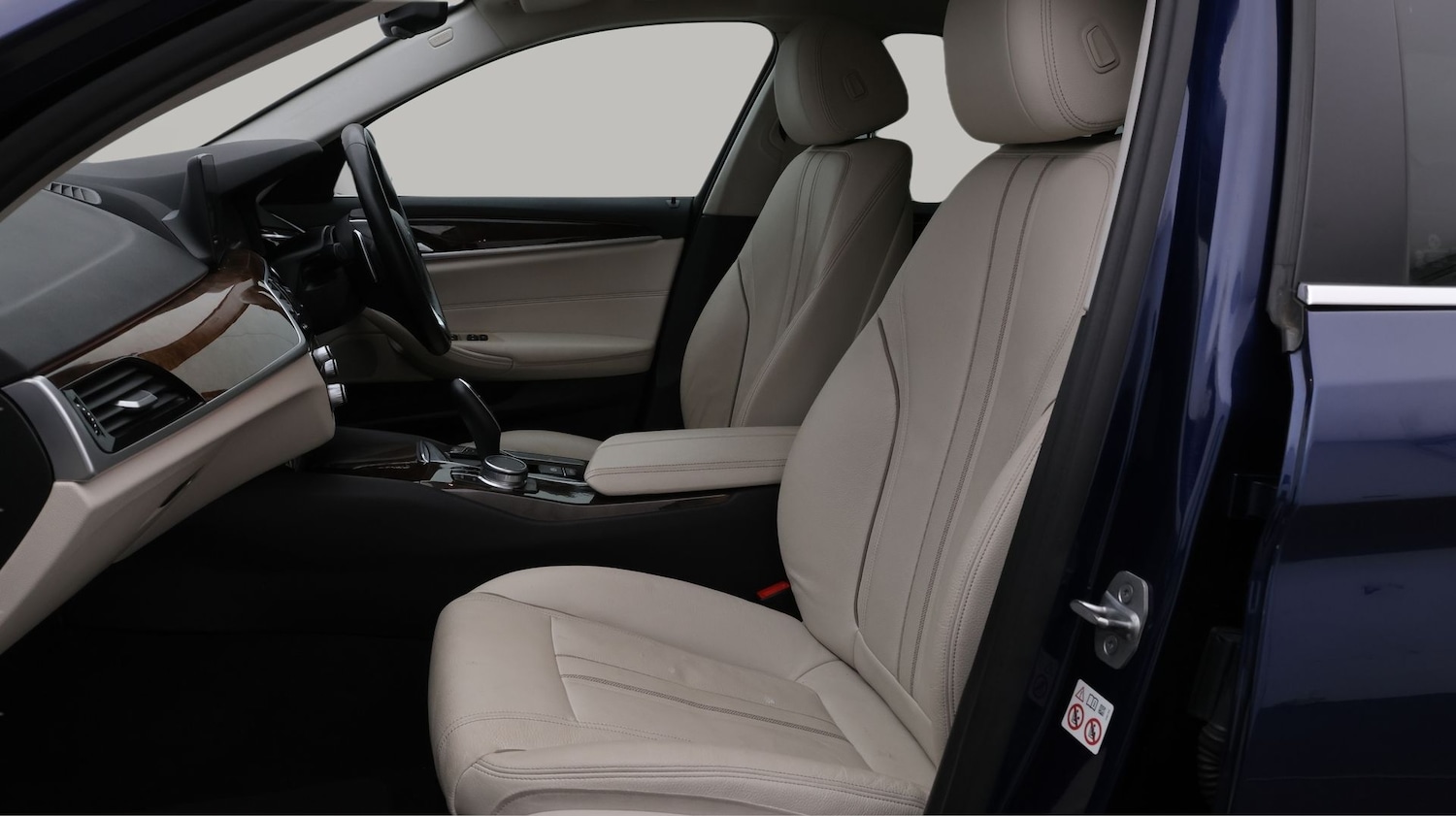 Used BMW 5 Series 2020 for sale - 77628928: Photo 14